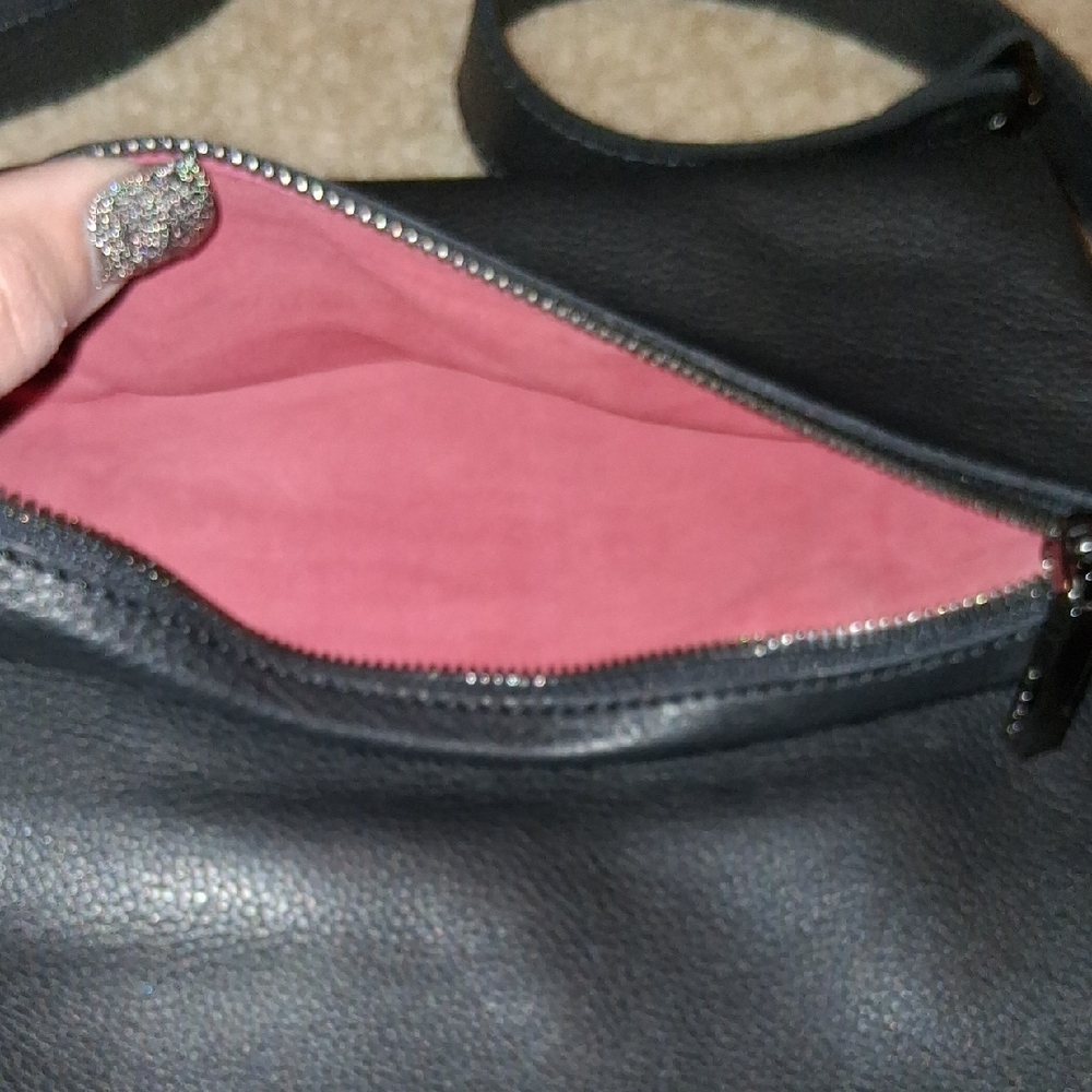 Hammitt Elegant Black Crossbody Bag - Picture 3 of 7